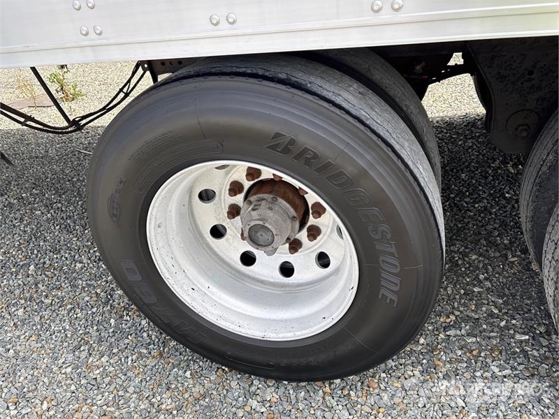 Utility VS2RA 53 ft x 102 in T/A Refrigerated Trailer 控溫式半拖車
