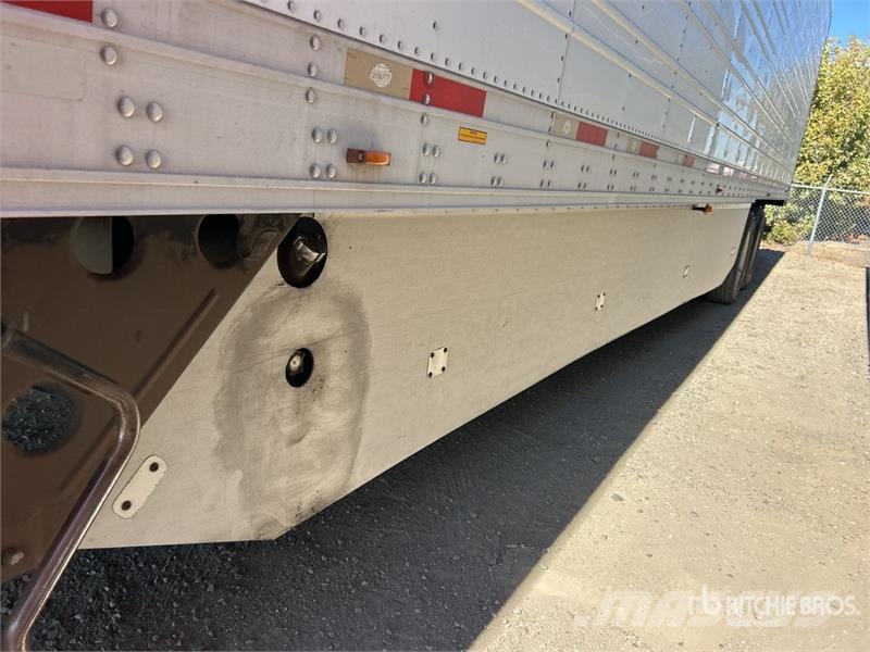 Utility VS2RA 53 ft x 102 in T/A Refrigerated Trailer Semi remorque frigorifique
