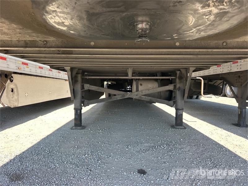 Utility VS2RA 53 ft x 102 in T/A Refrigerated Trailer Semi remorque frigorifique