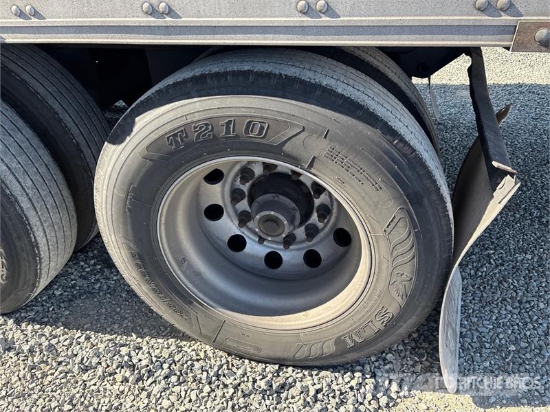 Utility VS2RA 53 ft x 102 in T/A Refrigerated Trailer 控溫式半拖車