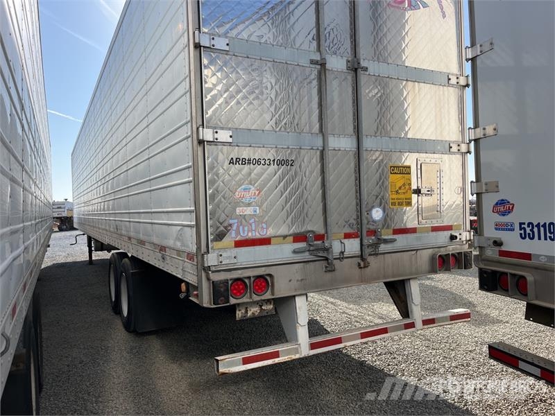 Utility VS2RA 53 ft x 102 in T/A Refrigerated Trailer Temperature controlled semi-trailers