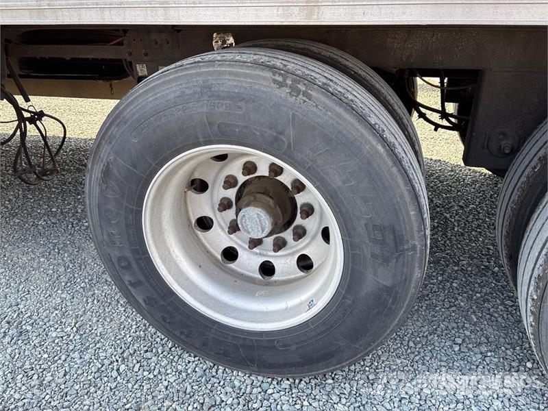 Utility VS2RA 53 ft x 102 in T/A Refrigerated Trailer Frigofrik çekiciler