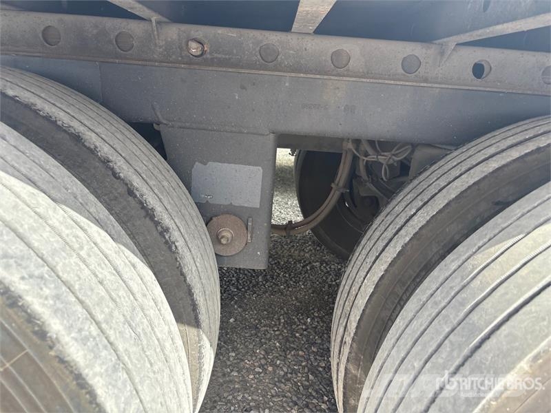 Utility VS2RA 53 ft x 102 in T/A Refrigerated Trailer Kylmä-/Lämpökoripuoliperävaunut