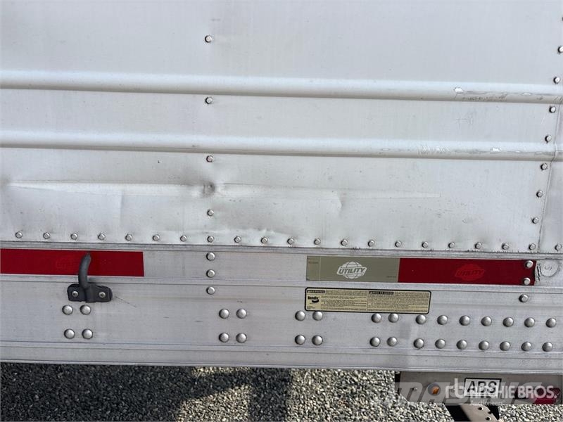 Utility VS2RA 53 ft x 102 in T/A Refrigerated Trailer Piekabes ar temperatūras kontroli