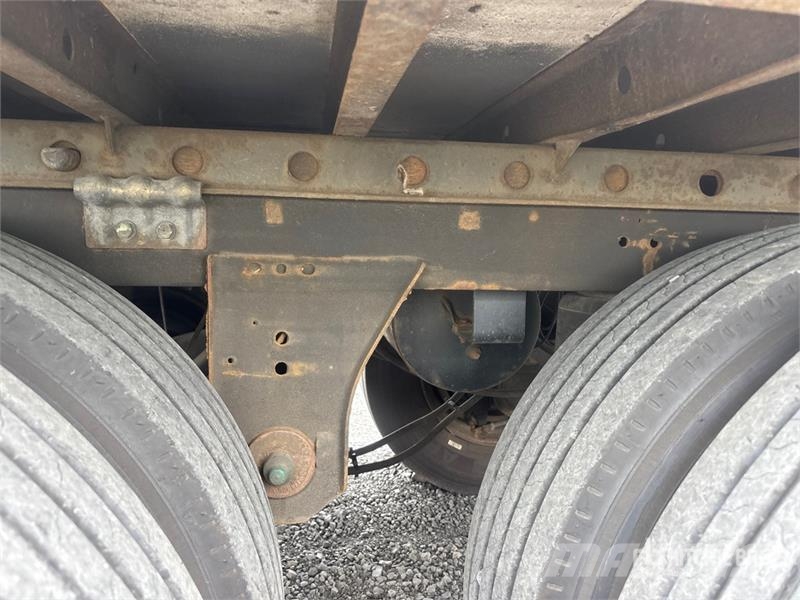 Utility VS2RA 53 ft x 102 in T/A Refrigerated Trailer Puspriekabės su izoterminiu kėbulu