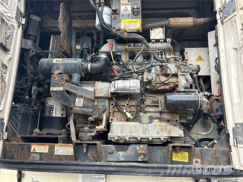 Utility VS2RA 53 ft x 102 in T/A Multi -Temp Refrigerated Semi Reboques Isotérmicos