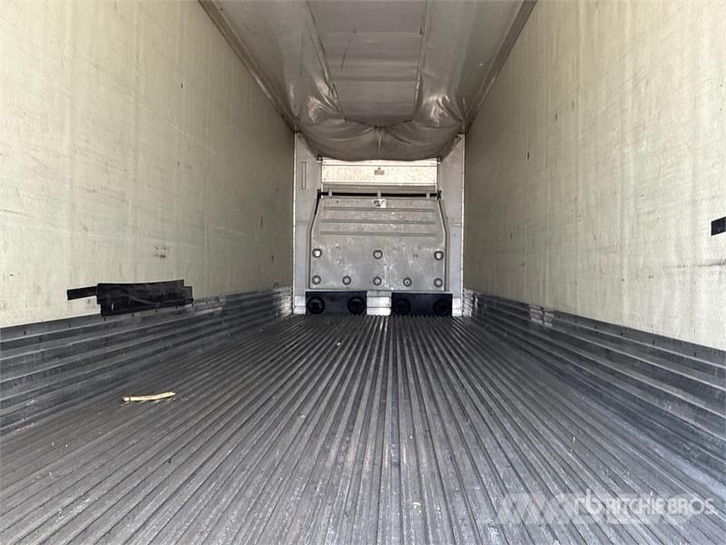 Utility VS2RA 53 ft x 102 in T/A Refrigerated Trailer Semi Reboques Isotérmicos