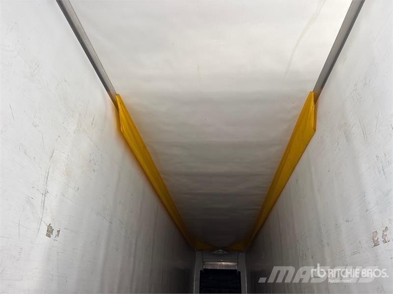Utility VS2RA 53 ft x 102 in T/A Refrigerated Trailer Hladilne polprikolice