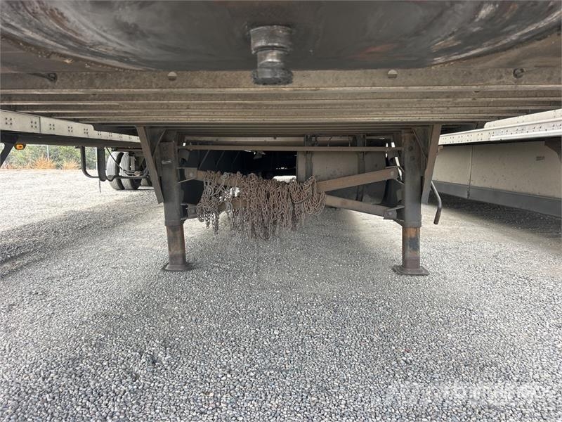 Utility VS2RA 53 ft x 102 in T/A Refrigerated Trailer Puspriekabės su izoterminiu kėbulu