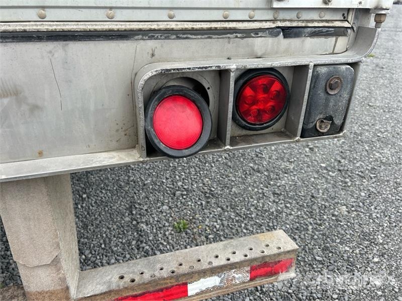 Utility VS2RA 53 ft x 102 in T/A Multi -Temp Refrigerated Poluprikolice hladnjače