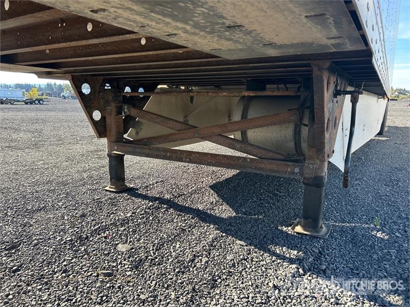 Utility VS2RA 53 ft x 102 in T/A Refrigerated Trailer Temperature controlled semi-trailers