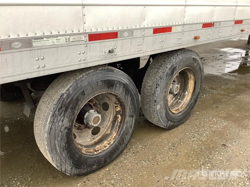 Utility VS2RA 53 ft x 102 in T/A Refrigerated Trailer (Ino Piekabes ar temperatūras kontroli