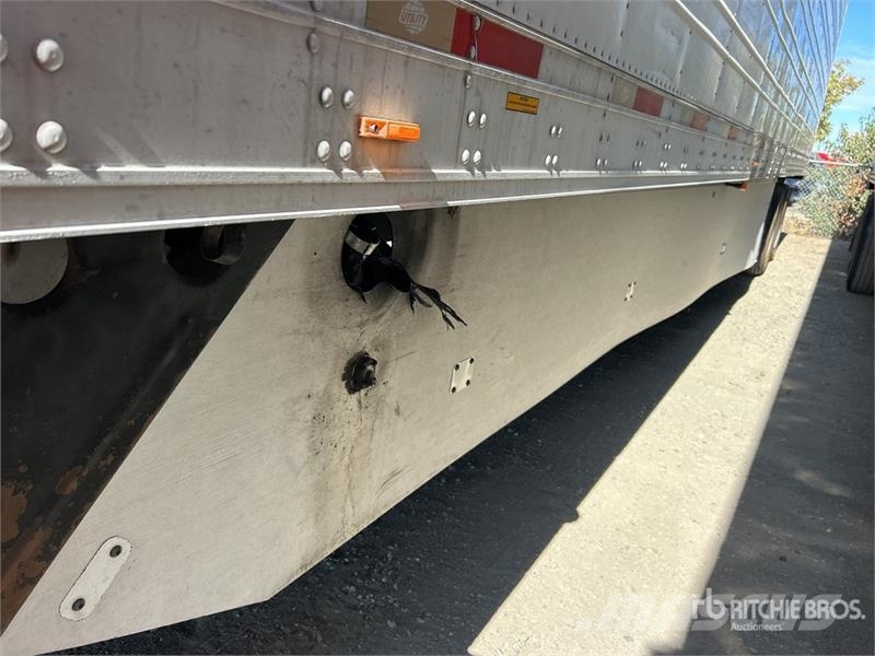 Utility VS2RA 53 ft x 102 in T/A Refrigerated Trailer Semi remorque frigorifique