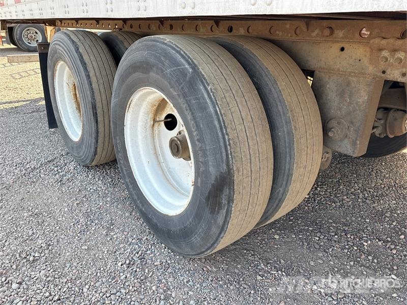 Utility VS2RA 53 ft x 102 in T/A Refrigerated Trailer Piekabes ar temperatūras kontroli