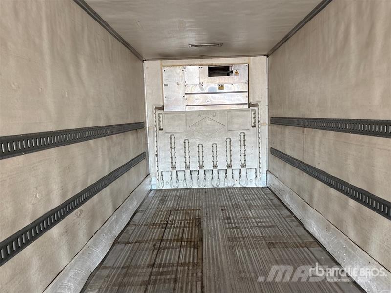 Utility VS2RA 53 ft x 102 in T/A Refrigerated Trailer Piekabes ar temperatūras kontroli