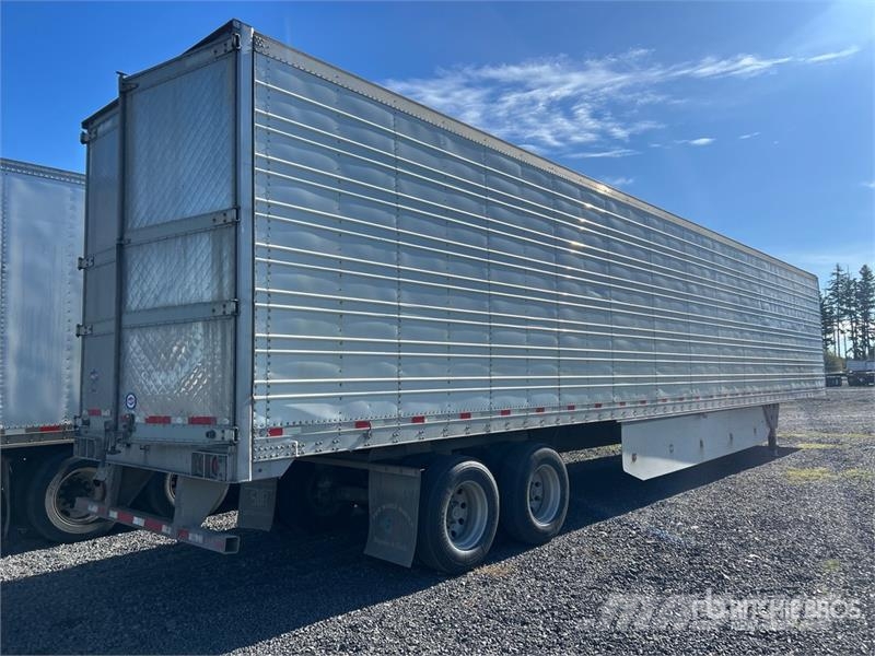 Utility VS2RA 53 ft x 102 in T/A Multi -Temp Refrigerated Semi Reboques Isotérmicos
