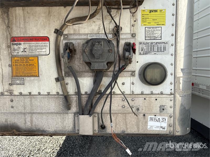 Utility VS2RA 53 ft x 102 in T/A Refrigerated Trailer Piekabes ar temperatūras kontroli