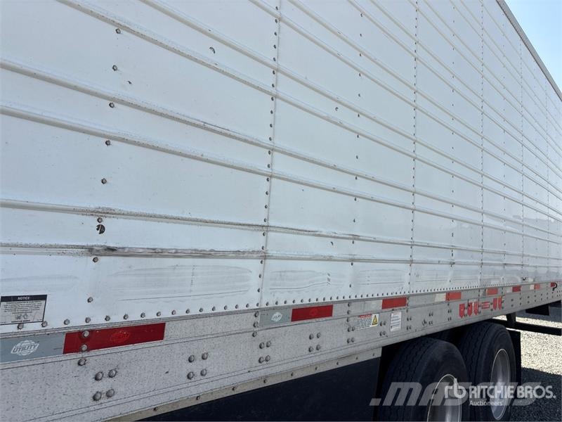 Utility VS2RA 53 ft x 102 in T/A Refrigerated Trailer Semi remorque frigorifique