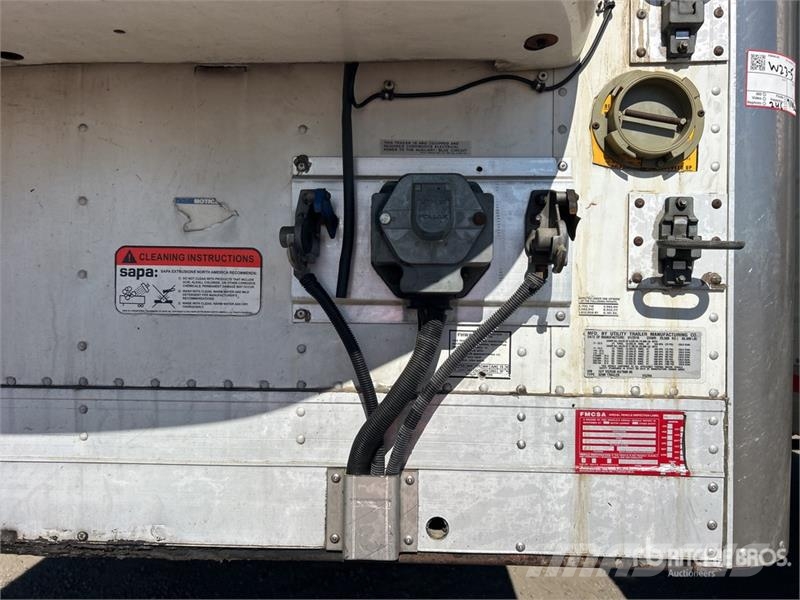 Utility VS2RA 53 ft x 102 in T/A Refrigerated Trailer Semi remorque frigorifique