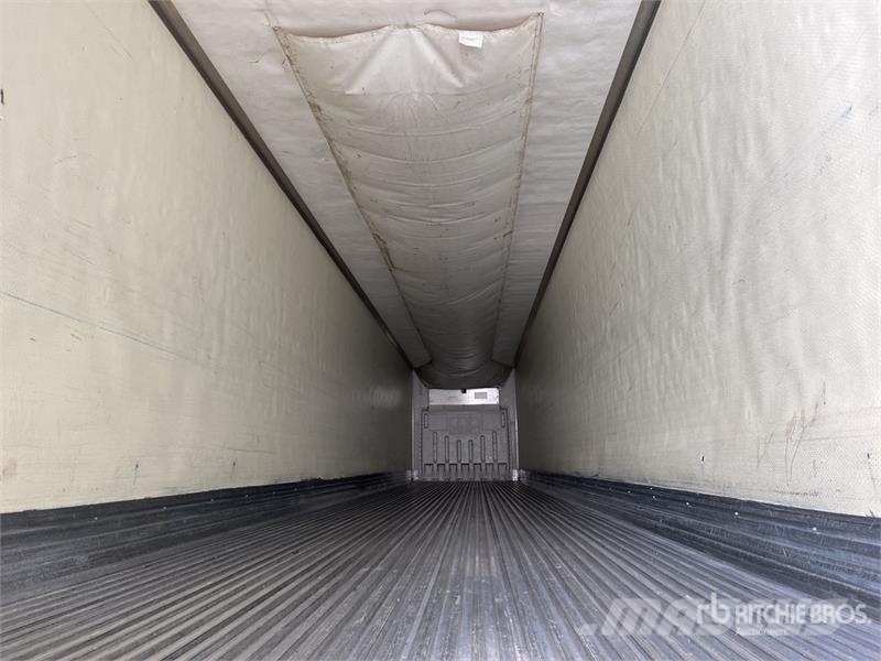 Utility VS2RA 53 ft x 102 in T/A Refrigerated Trailer Temperature controlled semi-trailers