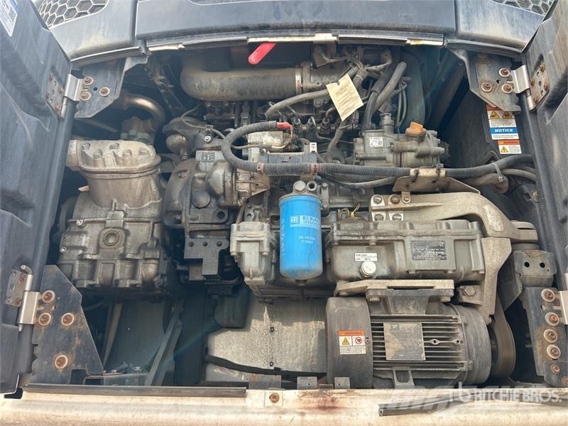 Utility VS2RA 53 ft x 102 in T/A Refrigerated Trailer Puspriekabės su izoterminiu kėbulu