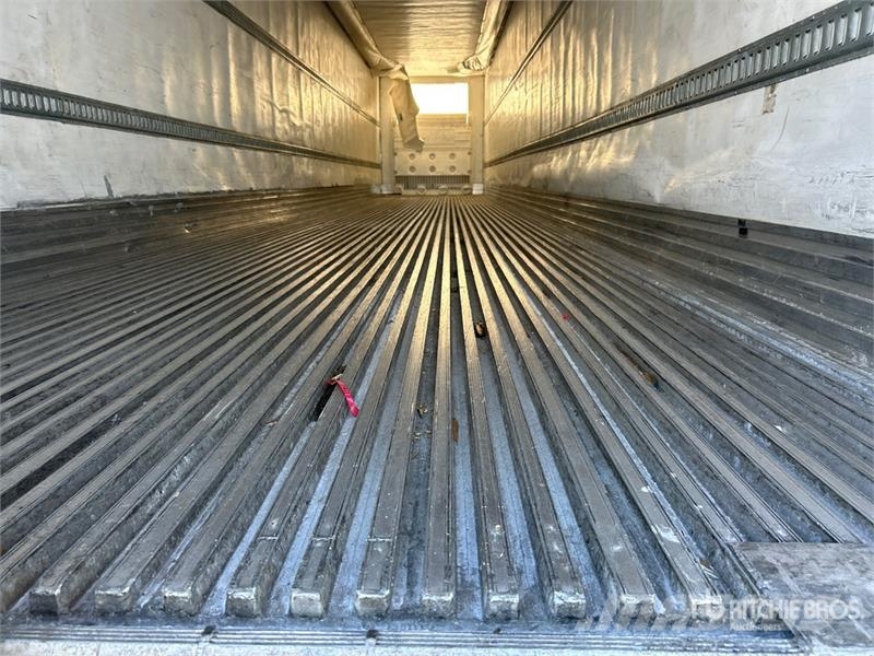 Utility VS2RA 53 ft x 102 in T/A Refrigerated Trailer Piekabes ar temperatūras kontroli