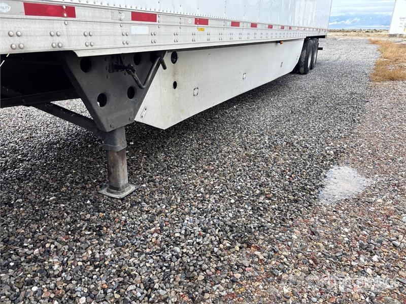 Utility VS2RA 53 ft x 96 in T/A Refrigerated Trailer Piekabes ar temperatūras kontroli