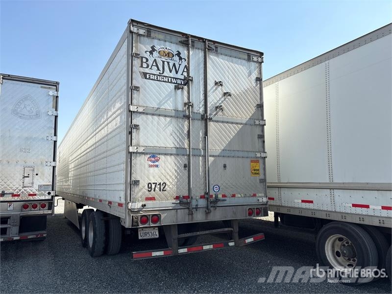 Utility VS2RA 53 ft x 102 in T/A Refrigerated Trailer Piekabes ar temperatūras kontroli