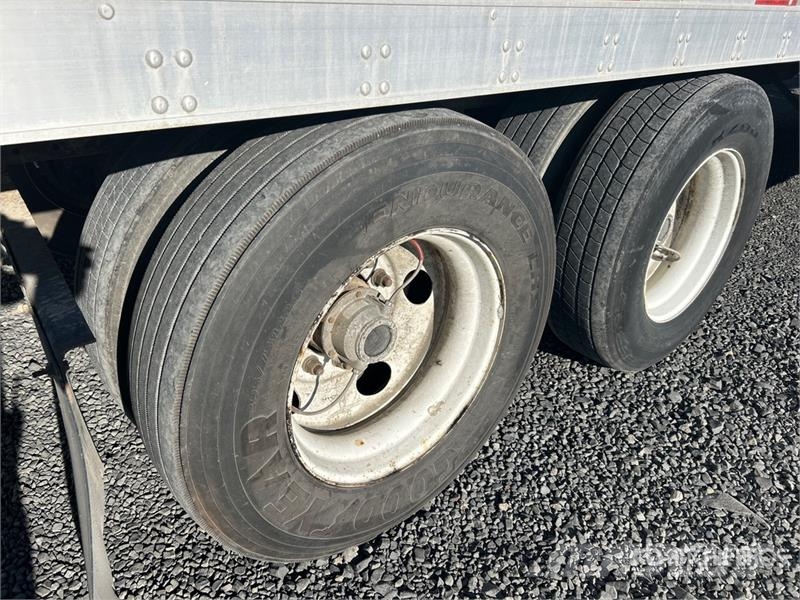 Utility VS2RA 53 ft x 102 in T/A Refrigerated Trailer Temperature controlled semi-trailers