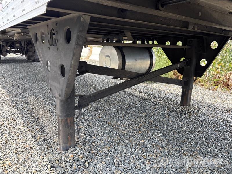 Utility VS2RA 53 ft x 102 in T/A Refrigerated Trailer 控溫式半拖車