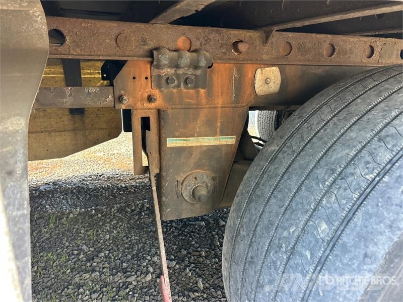 Utility VS2RA 53 ft x 102 in T/A Refrigerated Trailer 冷凍冷蔵トレーラー