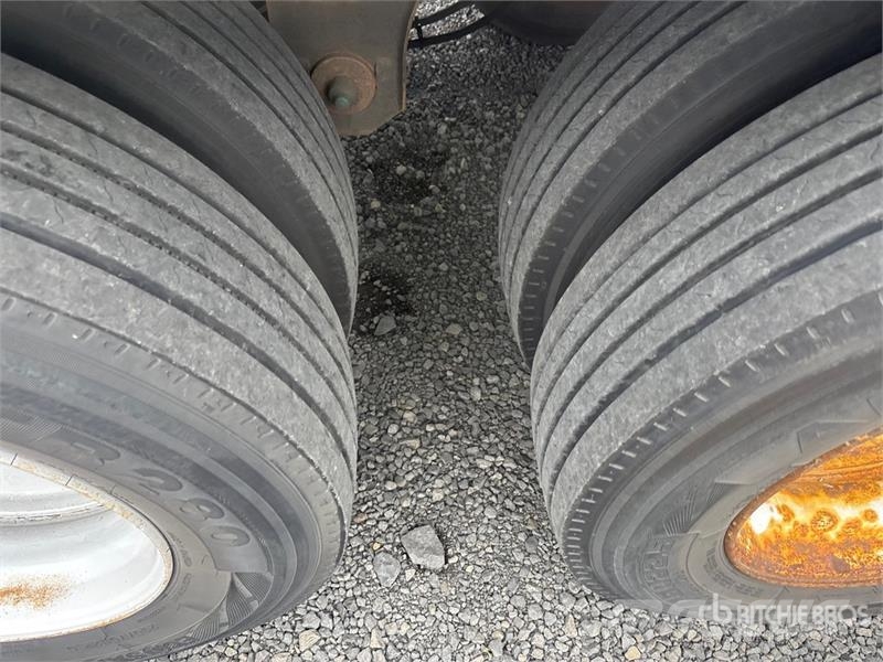 Utility VS2RA 53 ft x 102 in T/A Refrigerated Trailer Puspriekabės su izoterminiu kėbulu