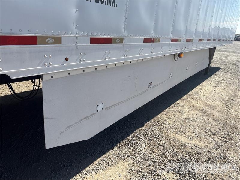 Utility VS2RA 53 ft x 102 in T/A Refrigerated Trailer Semi remorque frigorifique