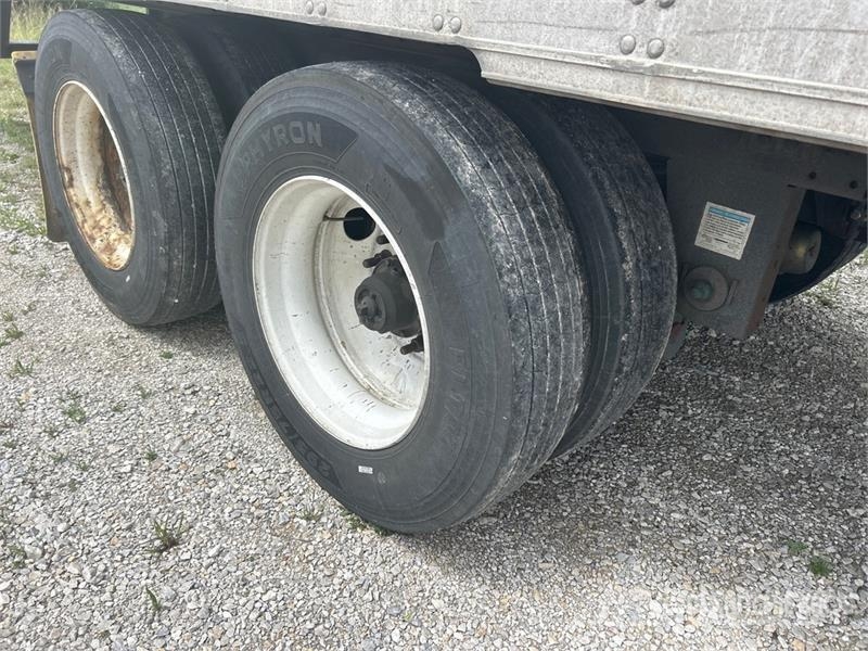 Utility VS2RAP 53 ft x 102 in T/A Refrigerated Trailer Temperature controlled semi-trailers