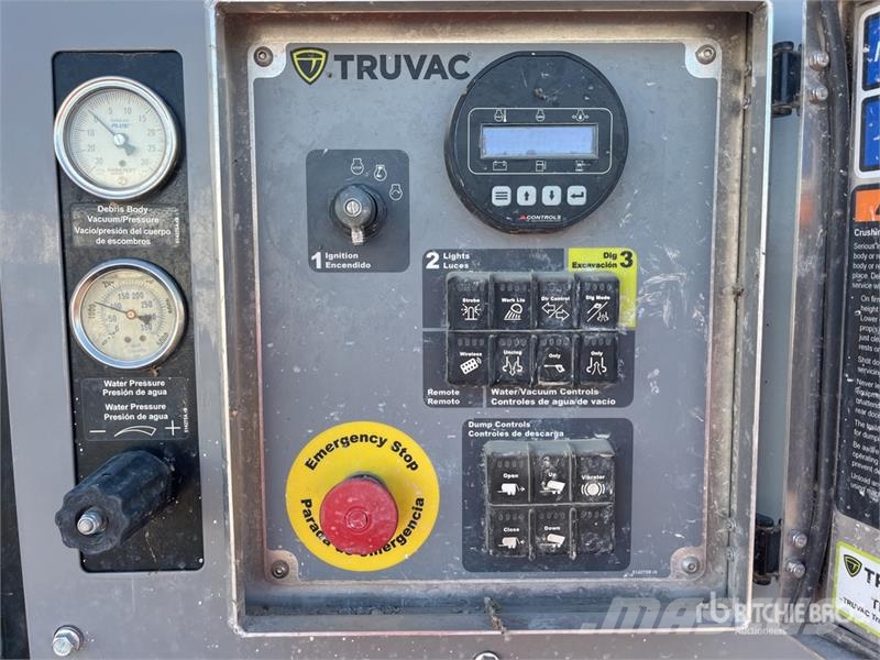 Vactor TRXX-800 800 gal T/A Vacuum Excavation Unit Puurimisseadmete tarvikud ja varuosad