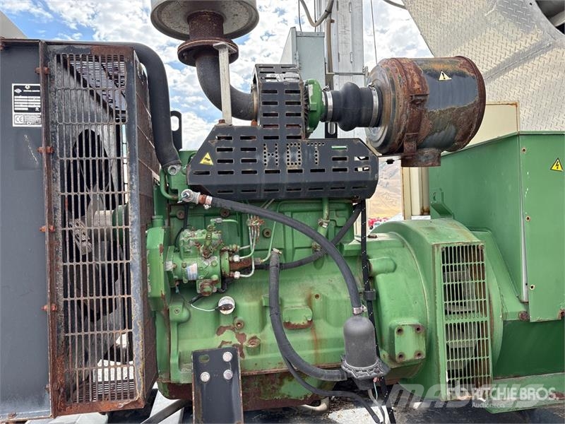 Vacuum System on Hudson Bros. HSE 18 T/A Trailer Waterwell drill rigs