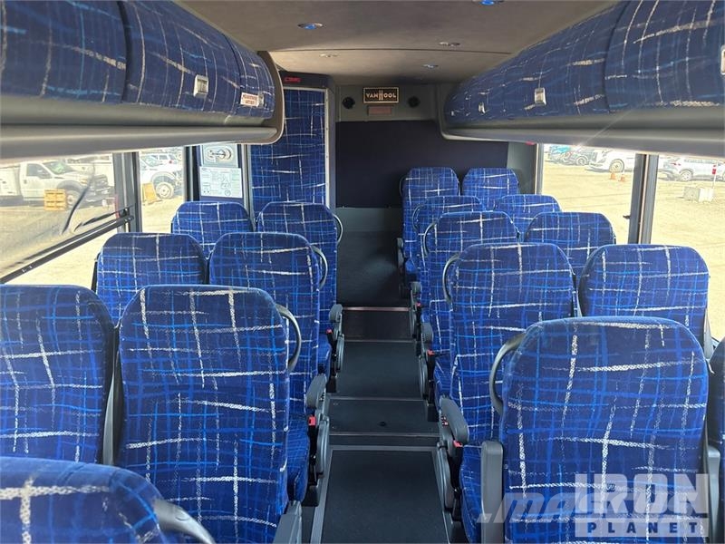 Van Hool CX 45 6x4 56-Seat Coach Potovalni avtobusi