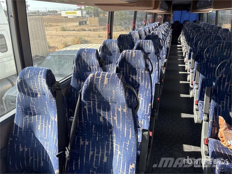 Van Hool T2145 長途公共汽車