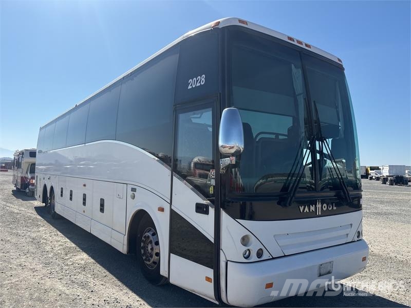 Van Hool T2145 長途公共汽車