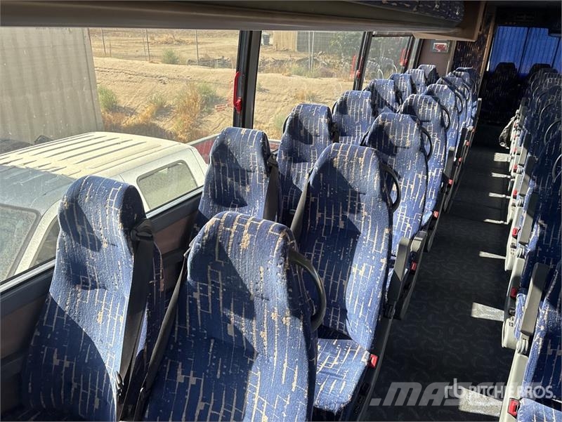 Van Hool T2145 長途公共汽車