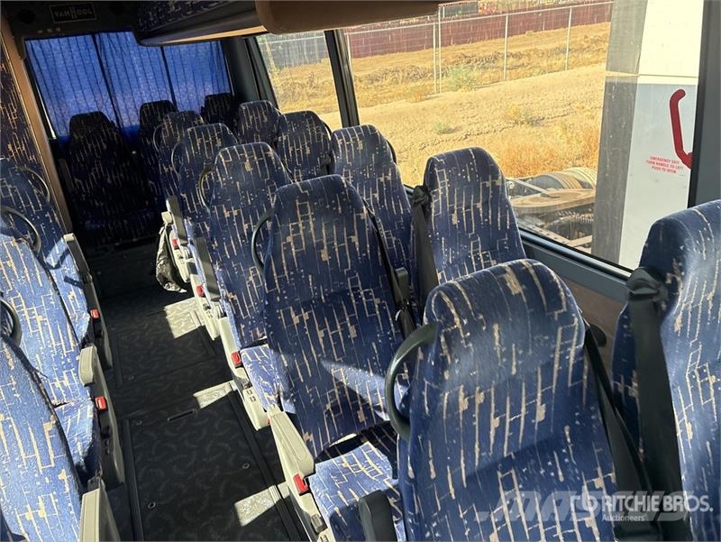 Van Hool T2145 長途公共汽車