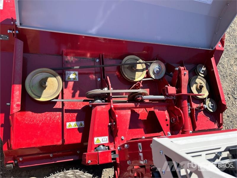 Ventrac 4520P Mower Tractor (Unused) Kompaktni (mali) traktori