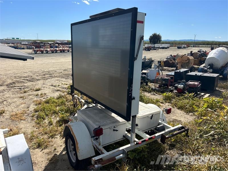 Ver-Mac CSM158405 Solar Message Board أخرى