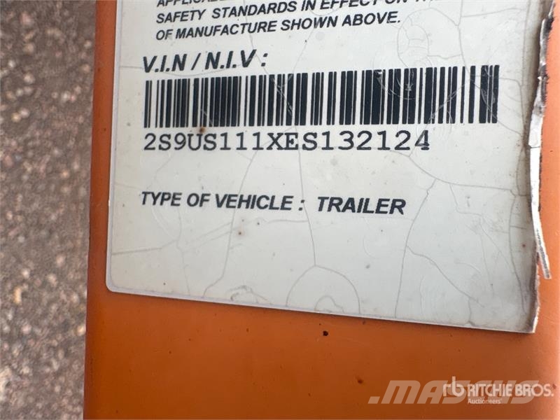 Ver-Mac ST-4X8 85 W Solar Arrow Board أخرى