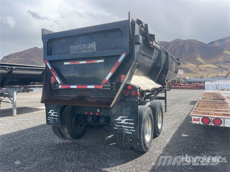 Veradyn 30 ft T/A End Dump Trailer Tipper trailers