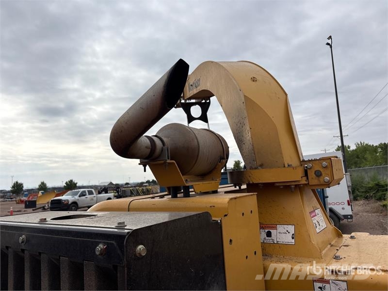 Vermeer 1500 Tow-Behind Wood Chipper Drobilice za drvo / čiperi