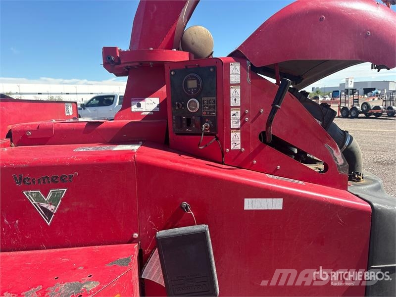 Vermeer 1500 Tow-Behind Wood Chipper Holzhäcksler