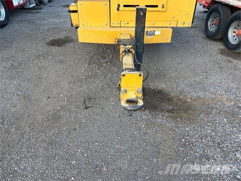 Vermeer 1800 XL Tow-Behind Wood Chipper Picadores de madeira