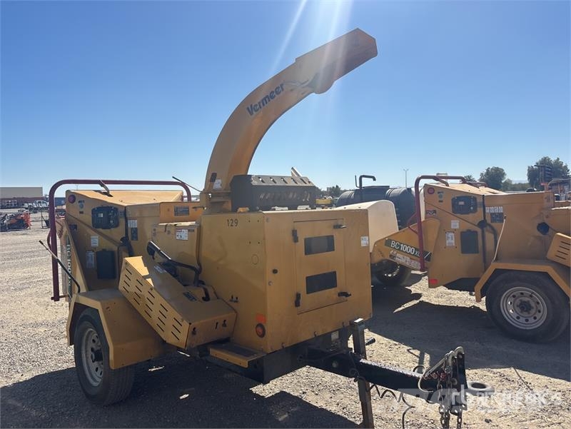 Vermeer BC1000XL Tow-Behind Wood Chipper Puiduhakkurid