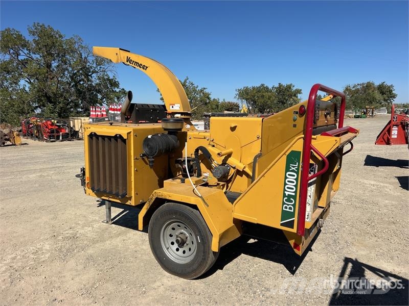 Vermeer BC1000XL Tow-Behind Wood Chipper Puiduhakkurid
